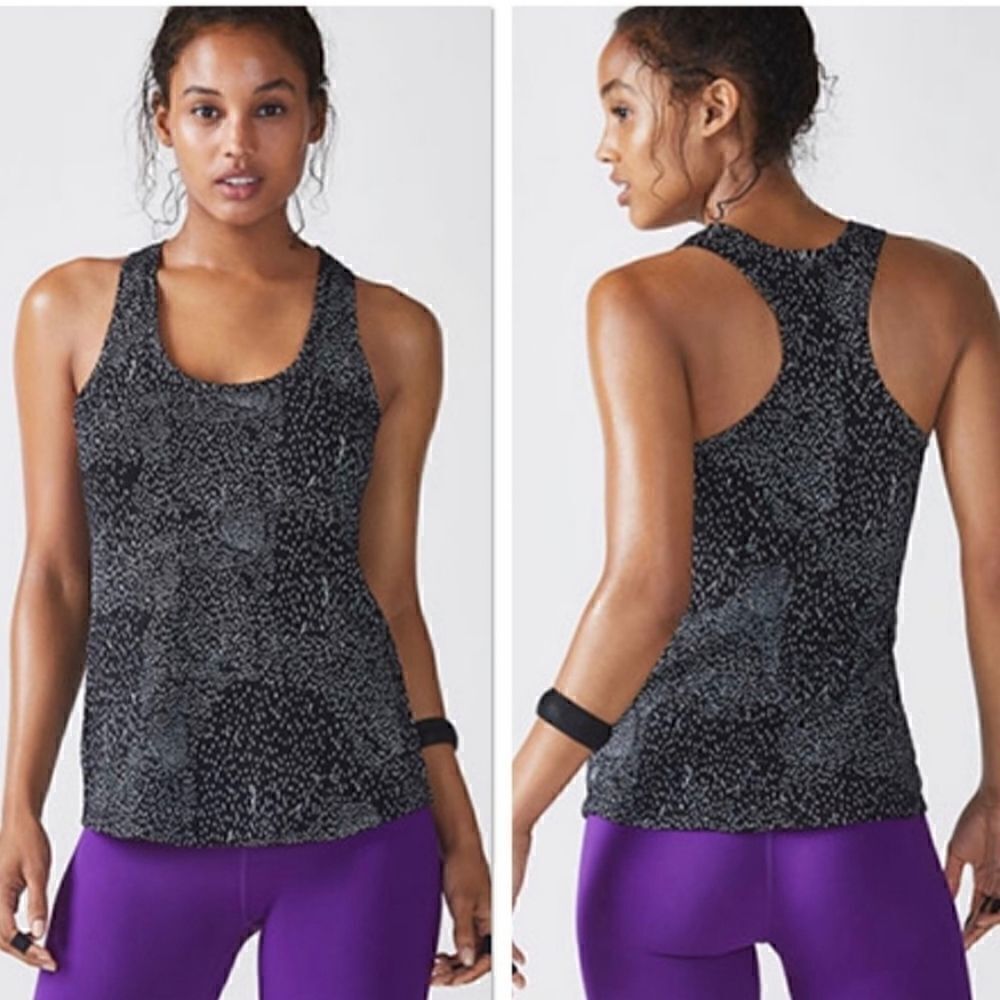 EC FABLETICS BLACK & WHITE RAZORBACK TANK TOP SZ. XS